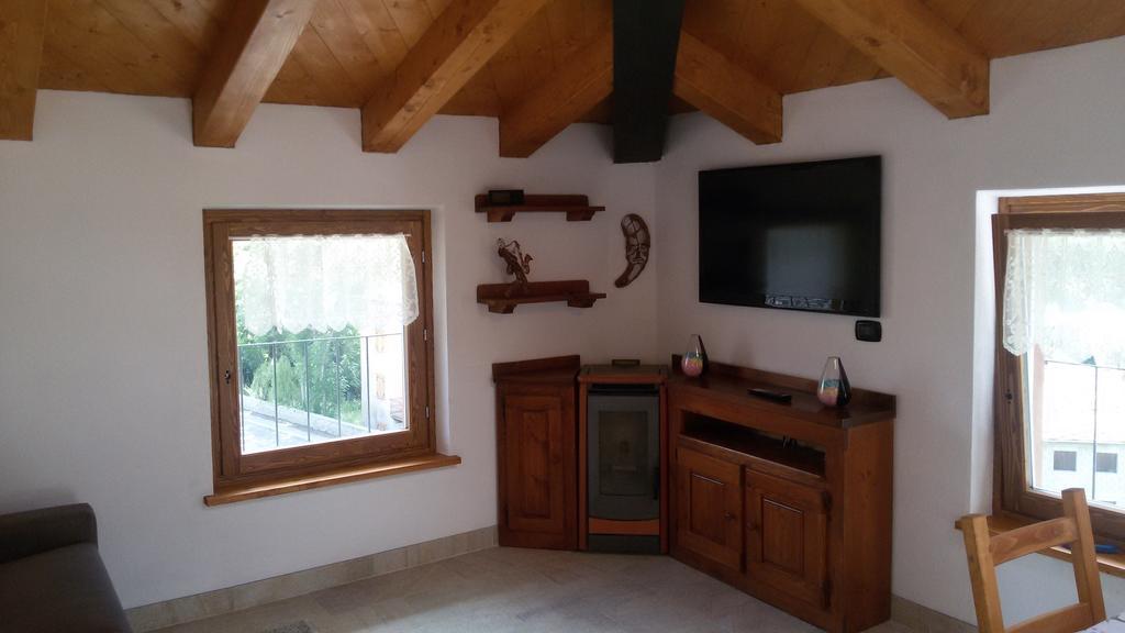 ラ・サルMansarda Monte Biancoアパートメント 部屋 写真
